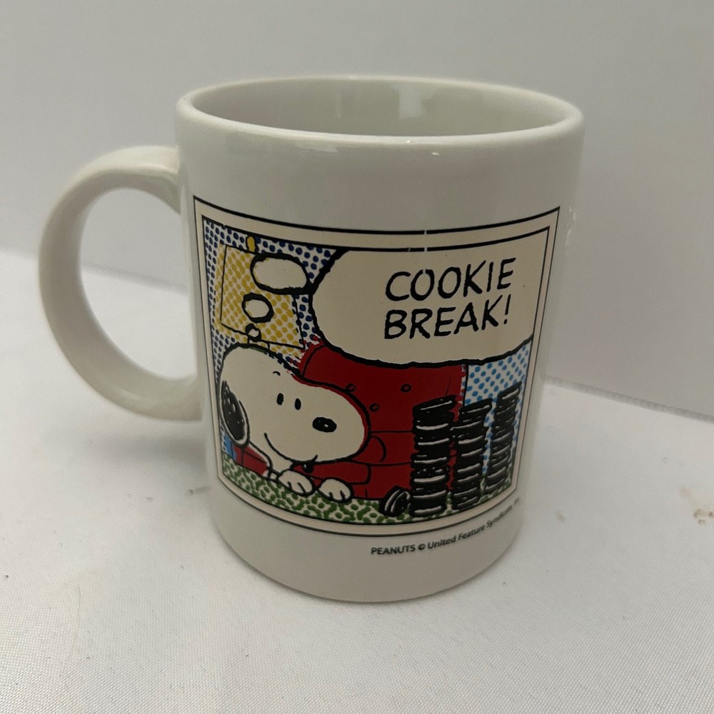 Snoopy Cookie Break Coffee Mug Peanuts‎ United Feature Syndicate